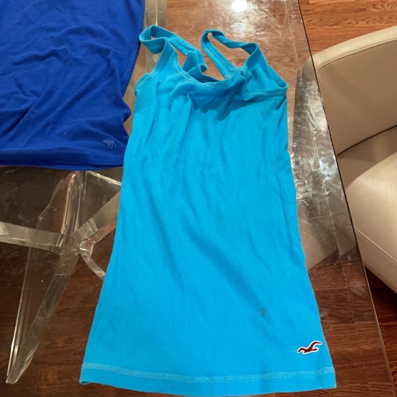 Medium Light & Dark Blue Tank Tops Hollister & Abercrombie & Fitch - Picture 2 of 3